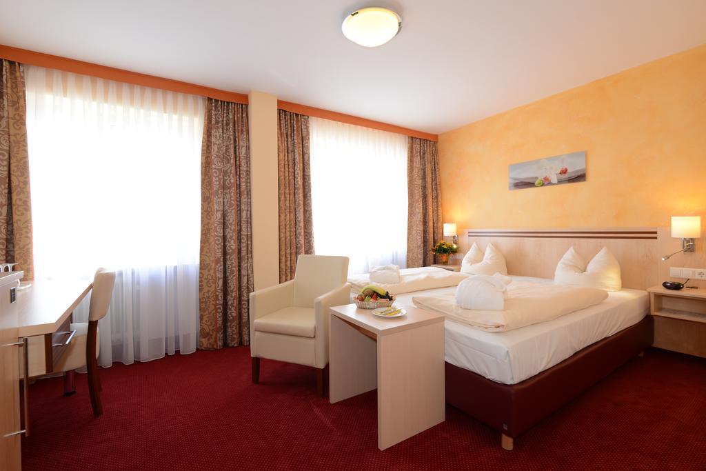 Hotel Apollo Garni Regensburg Luaran gambar