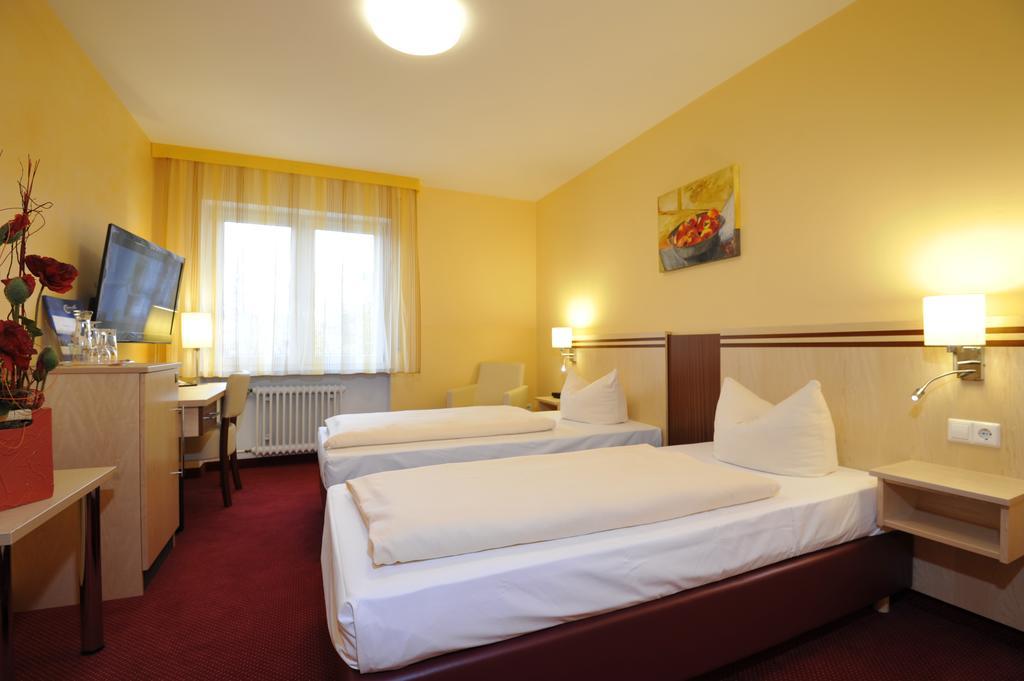 Hotel Apollo Garni Regensburg Luaran gambar